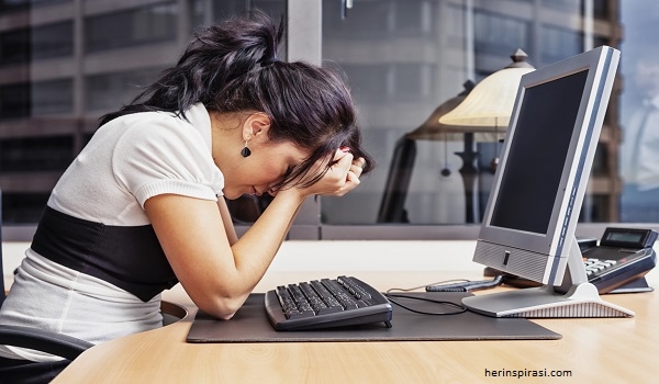 Karoshi, Kematian Warga Jepang Karena Terlalu Banyak Bekerja